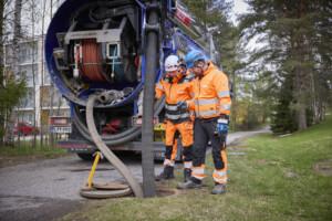 Yhdistelmäautomme palvelevat 24/7